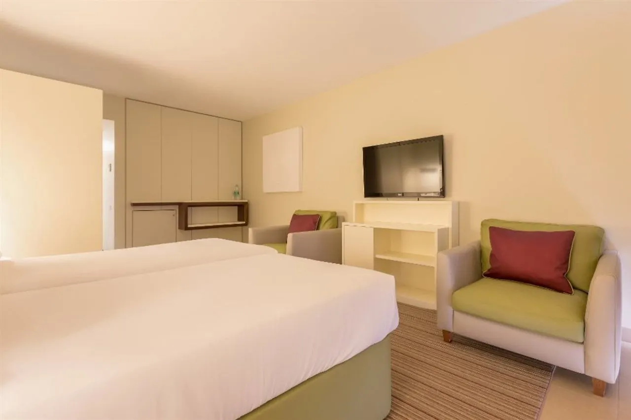 Nau Sao Rafael Suites Albufeira 5*,  Portugal